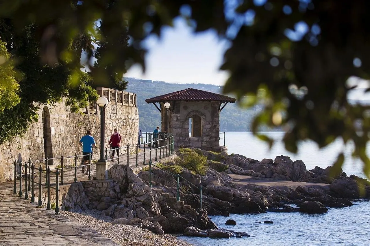 Appartement Studio Apartman Fredi à Opatija